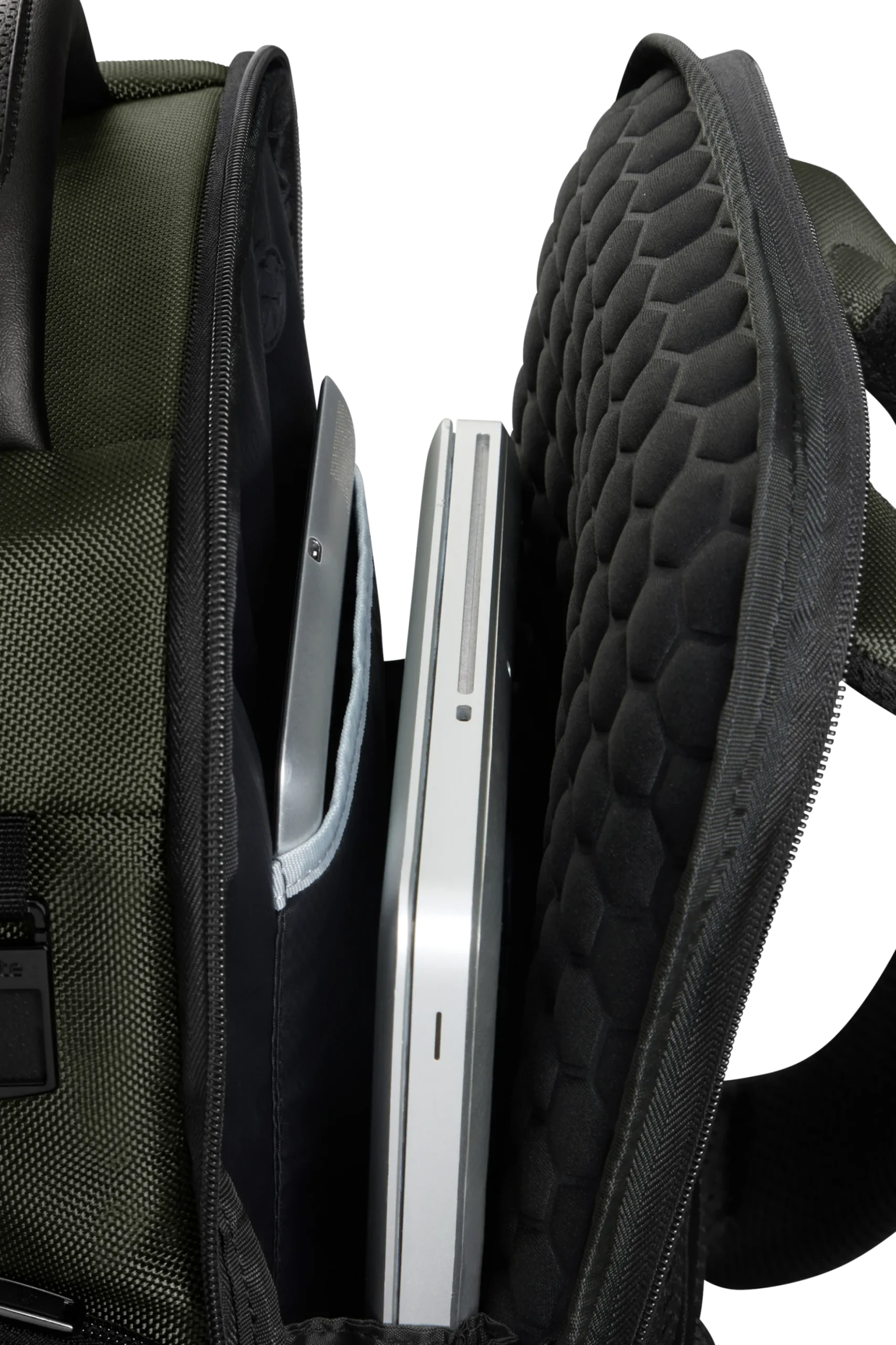 Pro-DLX 6 - Zaino 15.6"